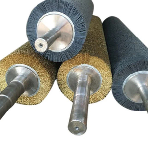 Wire-brush-roller