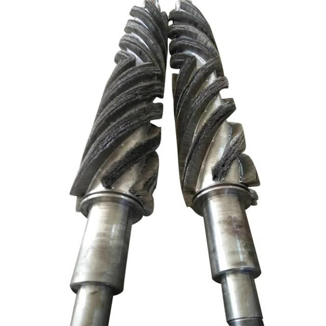 Wire-brush-roller